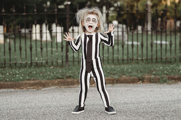 Beetlejuice inspired OUTFIT